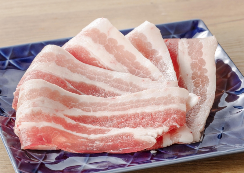 赤から鍋プレミアムの具材“北海道産の銘柄豚の豚バラ”