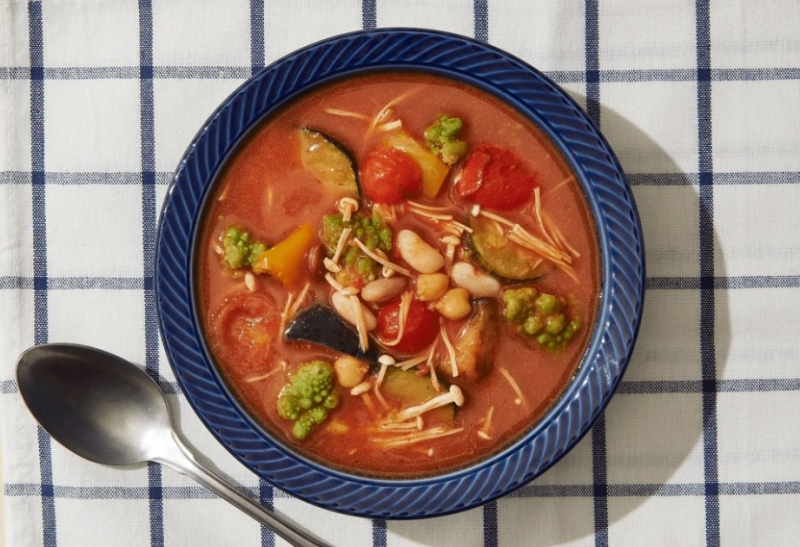 GREEN SPOON「濃厚トマトと野菜がおいしい特製ミネストローネ」イメージ