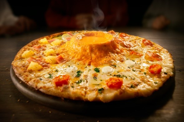 ドミノ・ピザ「チーズボルケーノ」