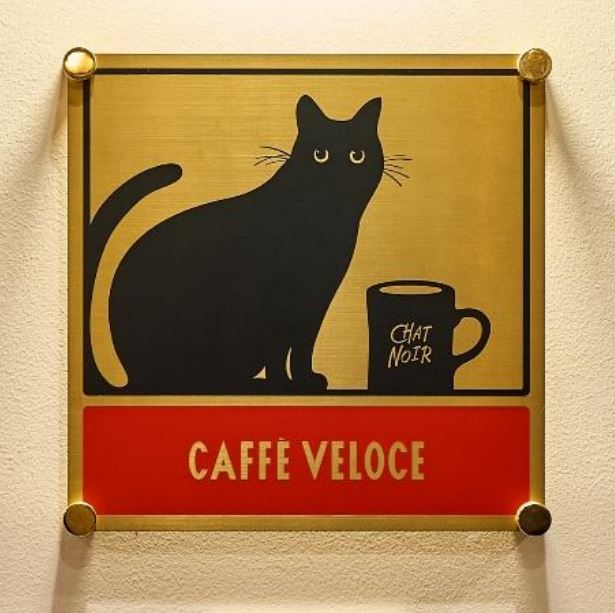 カフェベローチェを象徴する黒猫